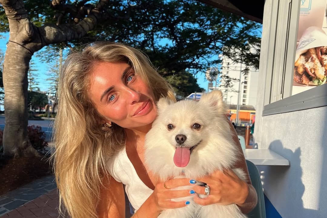 Bonnie Blue Kembali Jadi Sorotan Usai Aksi dengan Bendera Merah Putih di Depan KBRI London