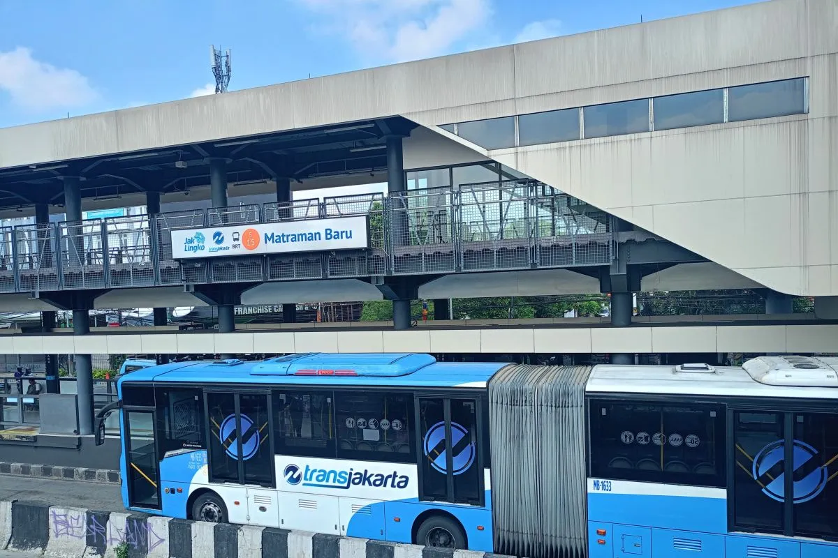 Subsidi Transportasi Dipangkas, Tarif Angkutan Umum Jakarta Bakal Naik di 2026