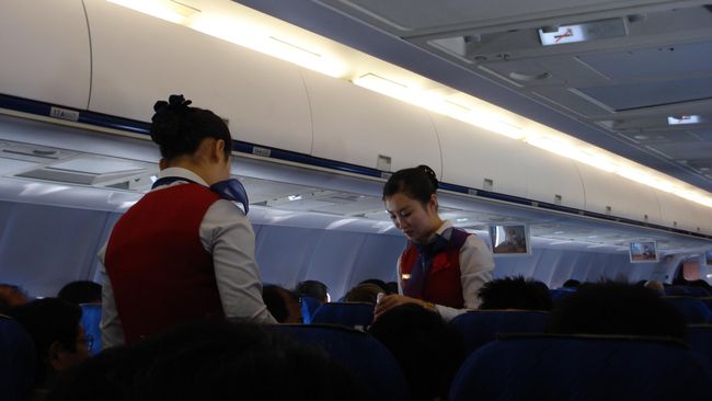 Waspada Kopi di Pesawat: Airnya Tak Sebersih yang Kamu Duga