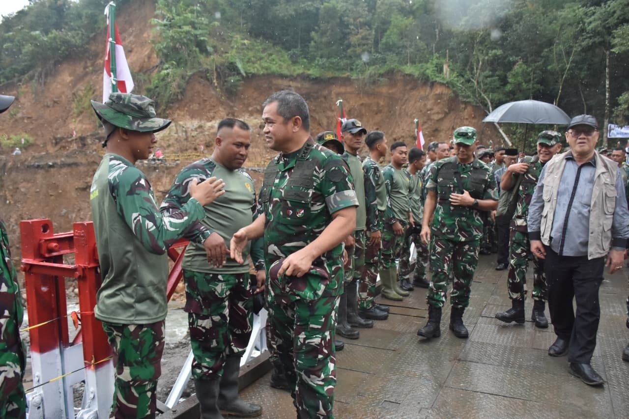 KSAD: 17 Jembatan Bailey Rampung Dibangun Pasca Banjir di Sumatera
