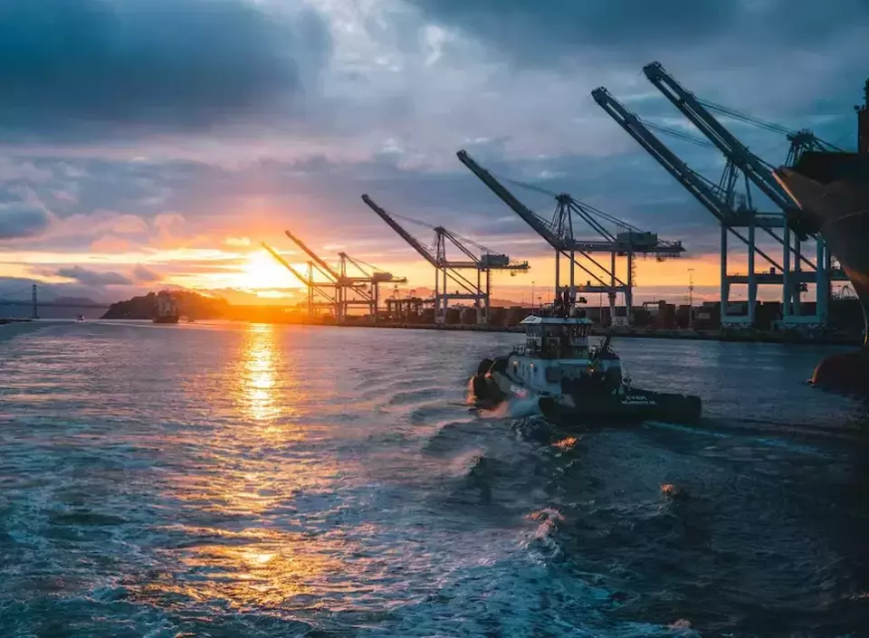 Harga Minyak Dunia Melejit, Ketegangan AS-Iran Kian Memanas dan Picu Kekhawatiran Pasokan